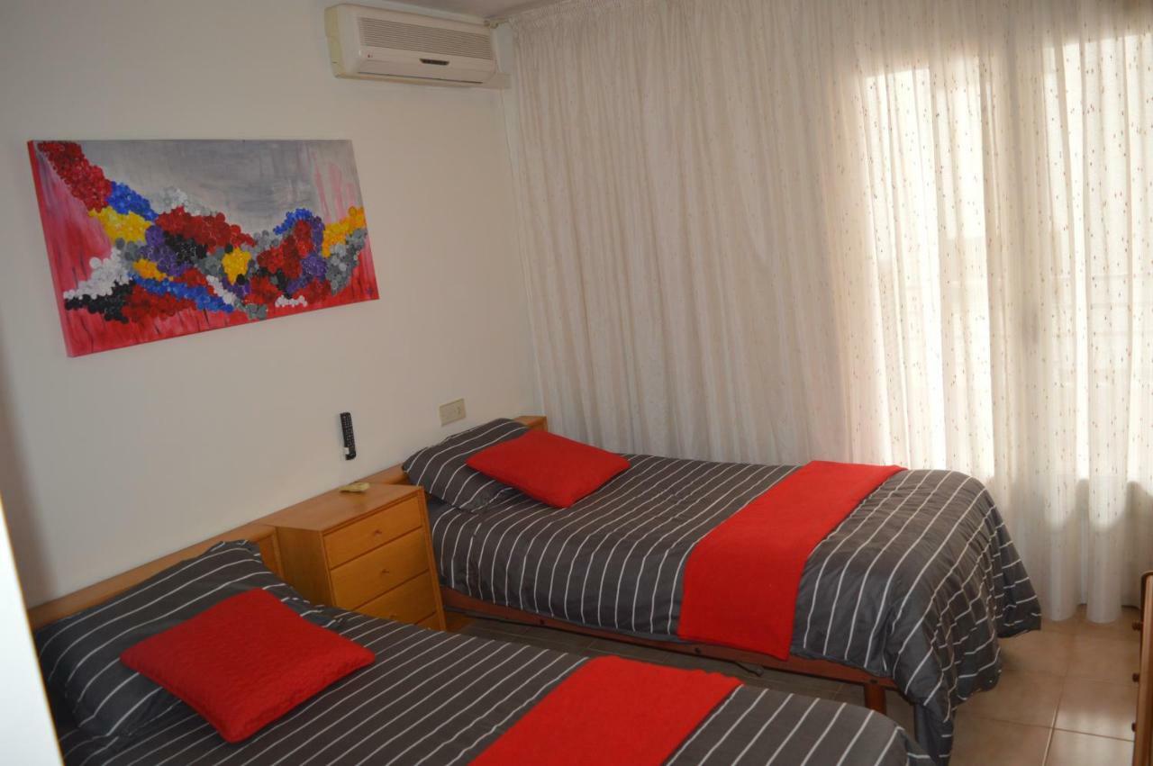 Ferienwohnung Apartamento Completo 200M Playa Roses Exterior foto